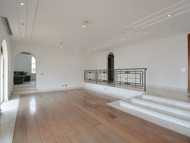 Foto do Apartamento - Apartamento tipo para venda com 4 quartos, sendo 4 suítes, 276m² | Lares e Andares Imóveis