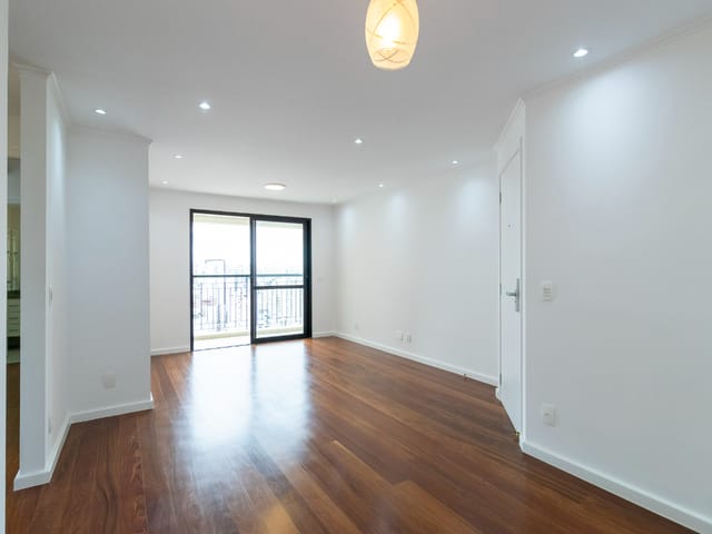 Foto do Apartamento - Apartamento tipo para venda em Saúde com 3 quartos, sendo 1 suíte, 82m² | Lares e Andares Imóveis