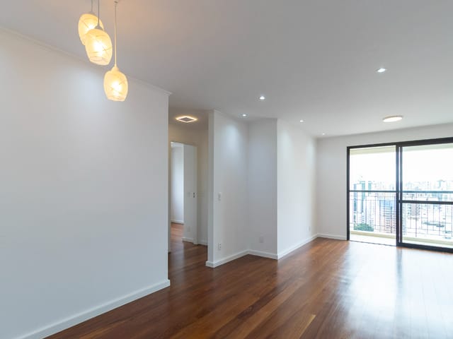 Foto do Apartamento - Apartamento tipo para venda em Saúde com 3 quartos, sendo 1 suíte, 82m² | Lares e Andares Imóveis