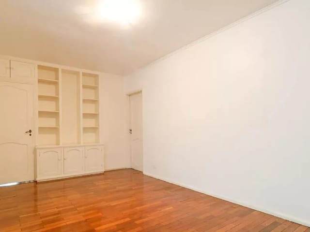 Foto do Apartamento - Apartamento tipo para venda com 3 quartos, sendo 1 suíte, 102m² | Lares e Andares Imóveis