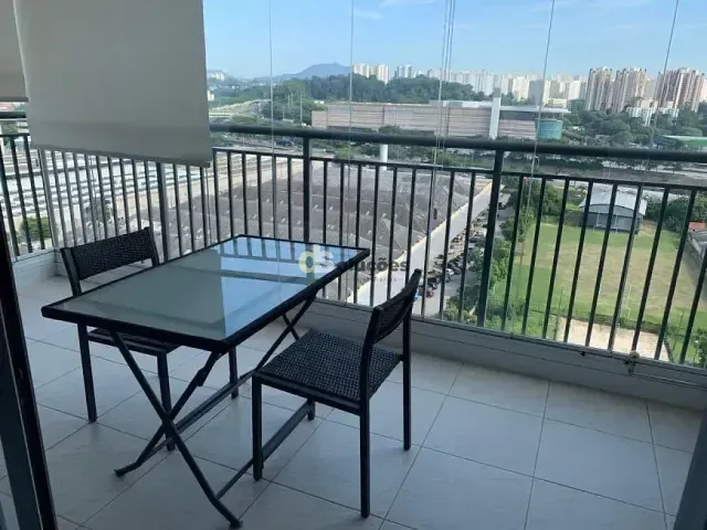 Apartamento 3 quartos e 2 banheiros, à venda, no bairro Vila Anastácio em São Paulo