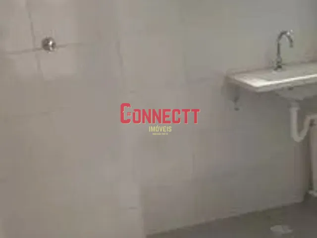 Apartamento 2 quartos e 1 banheiro, à venda, no bairro Jardim Ouro Branco em Ribeirão Preto