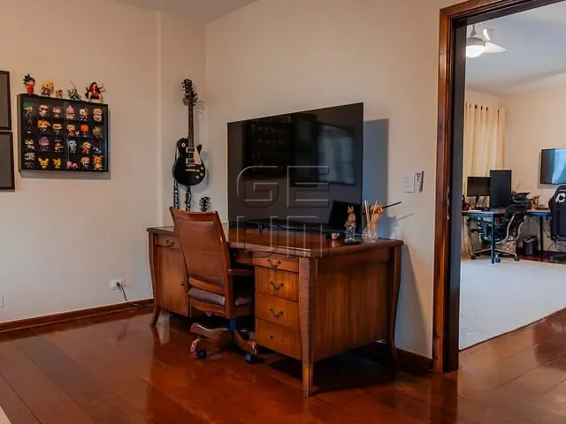 Apartamento com 388m² 4 quartos e 5 banheiros, à venda, no bairro Centro em Londrina