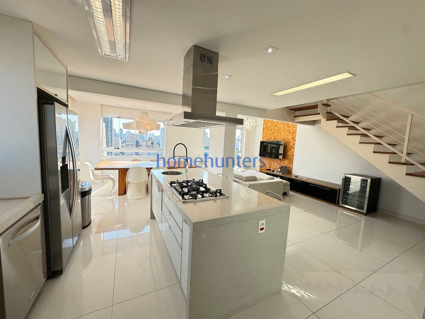Apartamento à venda e aluguel com 2 quartos, 104m² - Foto 19