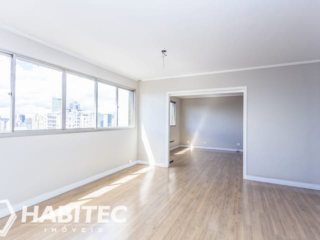 Apartamento 4 quartos e 4 banheiros, à venda, no bairro Batel em Curitiba