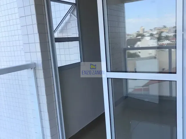 Apartamento 2 quartos e 1 banheiro, para alugar, no bairro Parque das Nações em Santo André