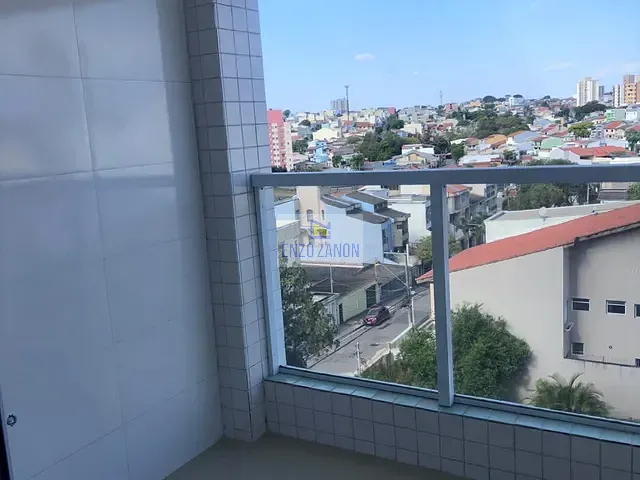 Apartamento 2 quartos e 1 banheiro, para alugar, no bairro Parque das Nações em Santo André