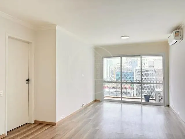Apartamento com 80m² 3 quartos e 2 banheiros, para alugar, no bairro Itaim Bibi em São Paulo