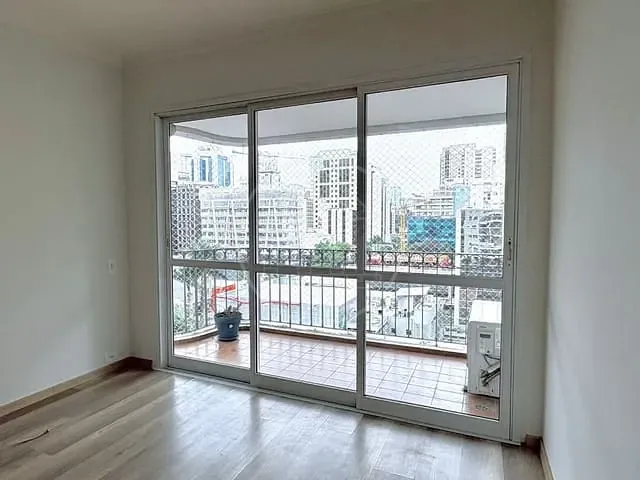 Apartamento com 80m² 3 quartos e 2 banheiros, para alugar, no bairro Itaim Bibi em São Paulo