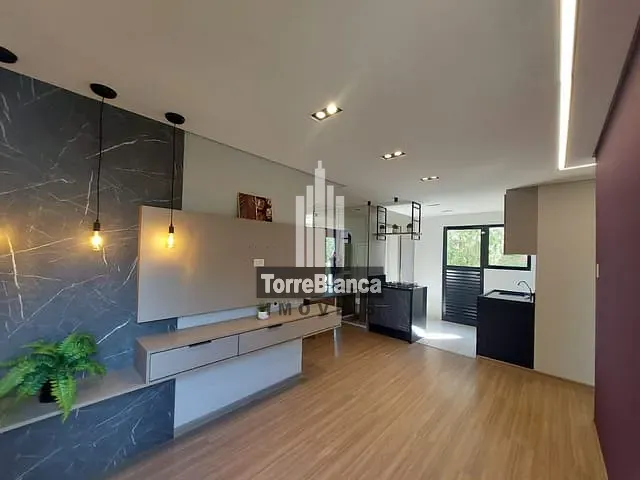 Apartamento com 50m² 2 quartos e 1 banheiro, à venda, no bairro Uvaranas em Ponta Grossa
