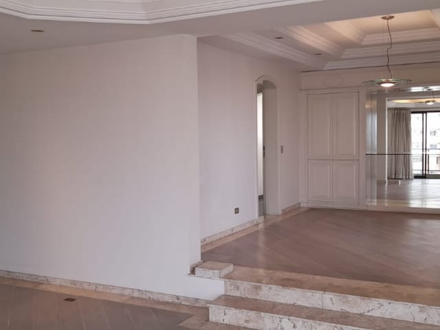 Foto do Apartamento - Apartamento tipo para venda com 4 quartos, sendo 2 suítes, 270m² | Lares e Andares Imóveis