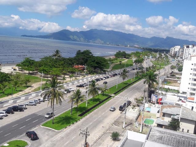 Foto do Apartamento - A OPORTUNIDADE de morar na praia está AQUI! Apartamento 98m² 3 dorms,suíte,sacada com a vista mais linda da cidade! | RUSSI IMÓVEIS