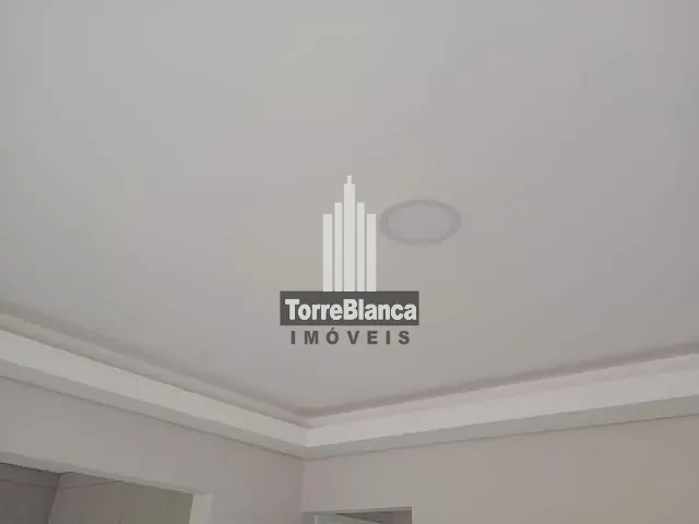 Apartamento 2 quartos e 1 banheiro, à venda, no bairro Cará-cará em Ponta Grossa