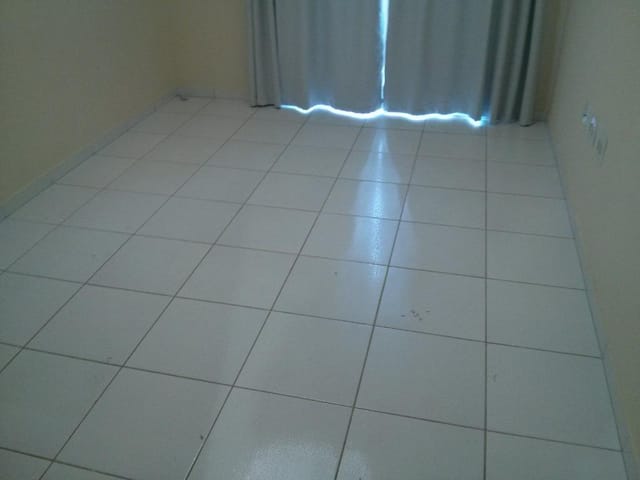Foto do Apartamento - Apartamento com 1 dormitório à venda, 52 m² por R$ 180.000,00 - São Benedito - Uberaba/MG | ZUCATO IMOBILIARIA LTDA