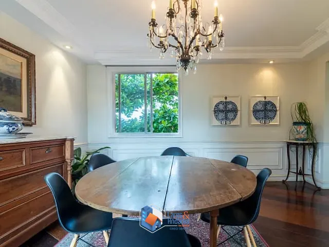 Apartamento com 251m² 4 quartos e 3 banheiros, à venda, no bairro Real Parque em São Paulo