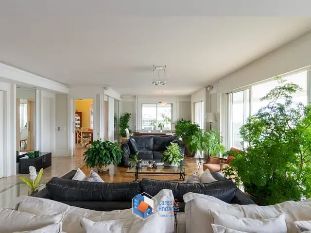 Apartamento com 260m² 3 quartos e 3 banheiros, à venda, no bairro Vila Andrade em São Paulo
