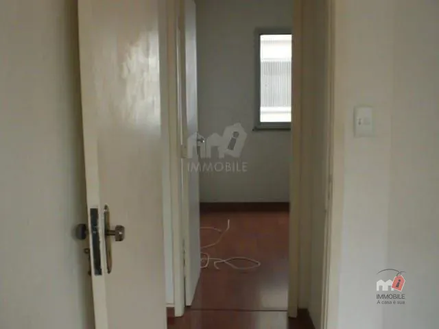 Apartamento 2 quartos e 1 banheiro, à venda, no bairro São Sebastião em Petrópolis