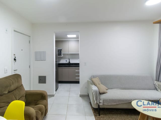 Apartamento 2 quartos e 1 banheiro, à venda, no bairro Vila Bancária em Campo Largo