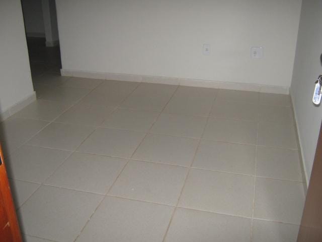 Foto do Apartamento - Apartamento com 2 dormitórios, 42 m² - venda por R$ 90.000,00 ou aluguel por R$ 750,00/mês - Olinda - Uberaba/MG | ZUCATO IMOBILIARIA LTDA