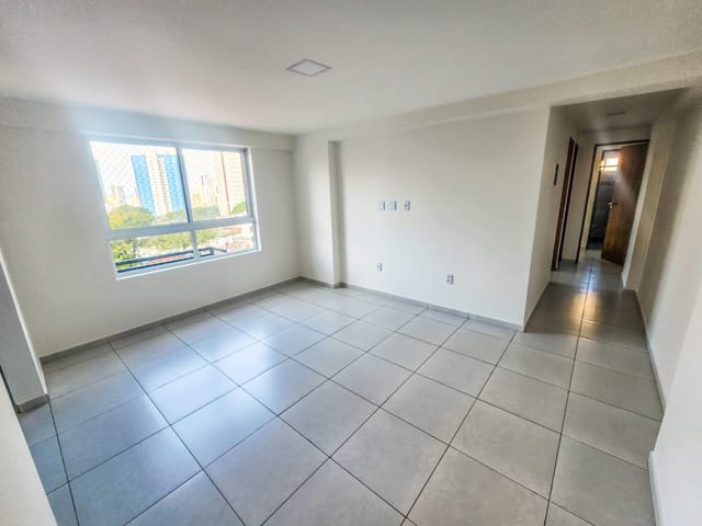 Apartamento 2 quartos e 2 banheiros, à venda, no bairro Miramar em João Pessoa