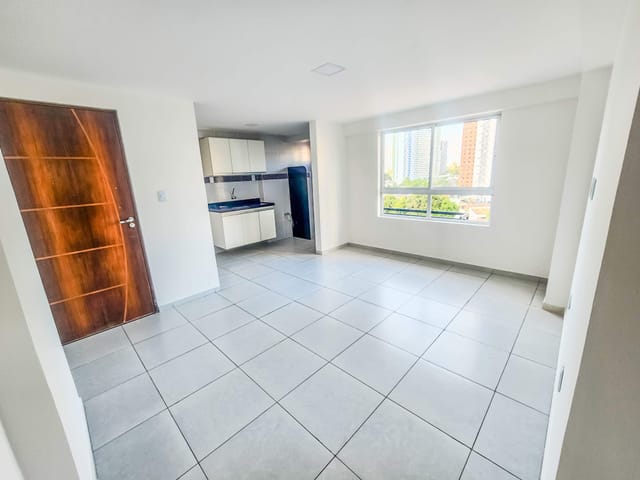 Apartamento 2 quartos e 2 banheiros, à venda, no bairro Miramar em João Pessoa