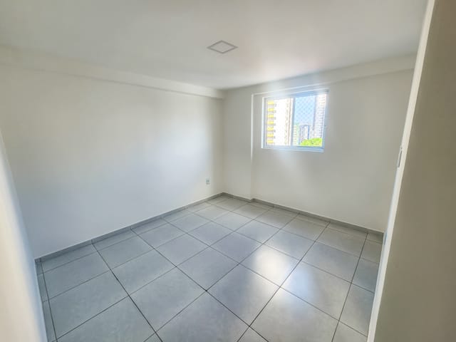 Apartamento 2 quartos e 2 banheiros, à venda, no bairro Miramar em João Pessoa