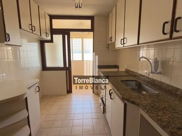 Apartamento com 56m² 2 quartos e 1 banheiro, para alugar, no bairro Centro em Ponta Grossa