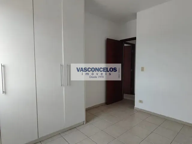 Apartamento com 85m² 3 quartos e 2 banheiros, para alugar, no bairro Jardim Bela Vista em São José dos Campos