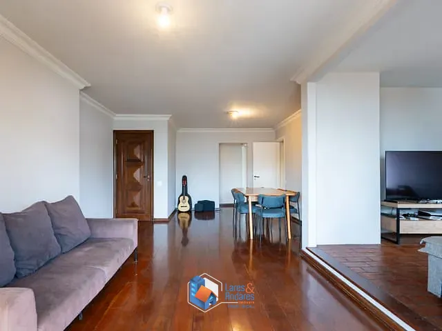 Apartamento com 222m² 4 quartos e 5 banheiros, à venda, no bairro Vila Nova Conceição em São Paulo