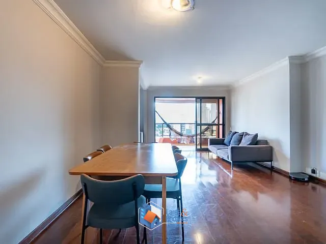 Apartamento com 222m² 4 quartos e 5 banheiros, à venda, no bairro Vila Nova Conceição em São Paulo