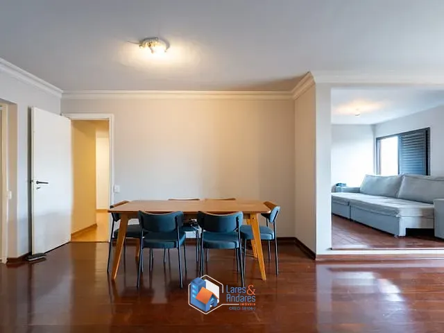 Apartamento com 222m² 4 quartos e 5 banheiros, à venda, no bairro Vila Nova Conceição em São Paulo