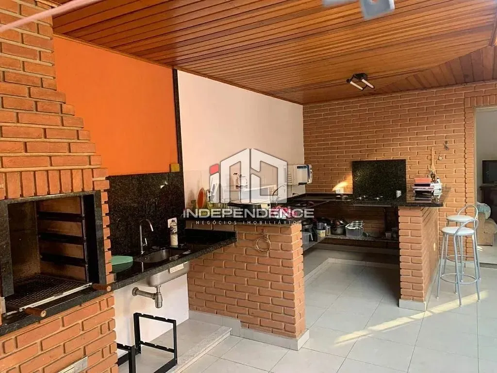 Apartamento, 4 quartos, 144 m² - Foto 1