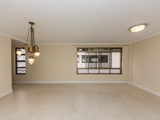 Foto do Apartamento - Apartamento tipo para venda em Pinheiros com 2 quartos, sendo 1 suíte, 138m² | Lares e Andares Imóveis