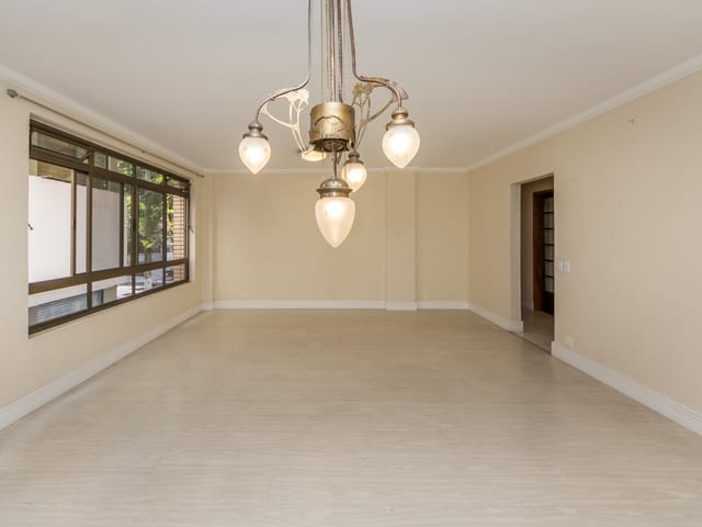 Foto do Apartamento - Apartamento tipo para venda em Pinheiros com 2 quartos, sendo 1 suíte, 138m² | Lares e Andares Imóveis
