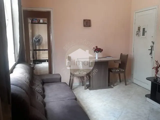 Apartamento 2 quartos e 1 banheiro, à venda, no bairro Penha Circular em Rio de Janeiro
