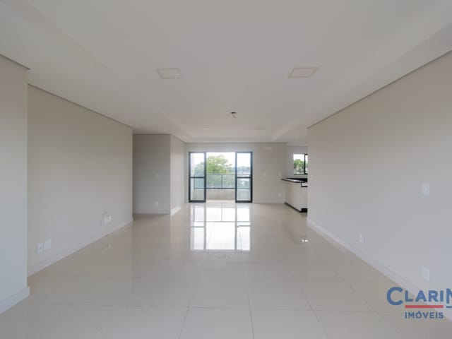 Apartamento 3 quartos e 5 banheiros, à venda, no bairro Centro em Campo Largo