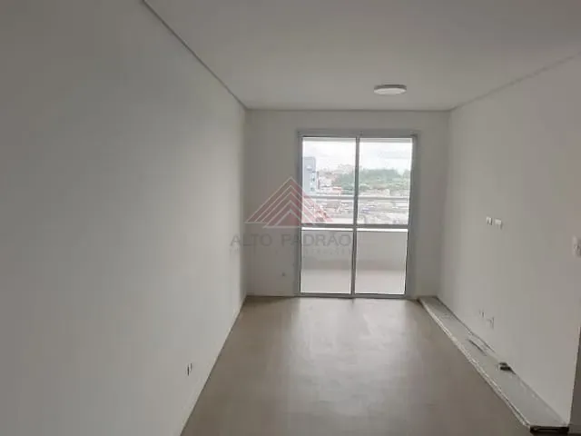 Apartamento com 76m² 3 quartos e 1 banheiro, para alugar, no bairro Vila Bocaina em Mauá