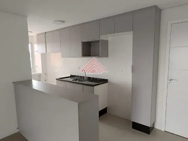 Apartamento com 78m² 3 quartos e 1 banheiro, para alugar, no bairro Vila Bocaina em Mauá