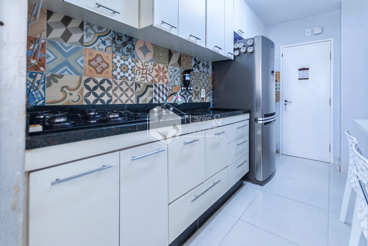Apartamento à venda com 3 quartos, 83m² - Foto 33