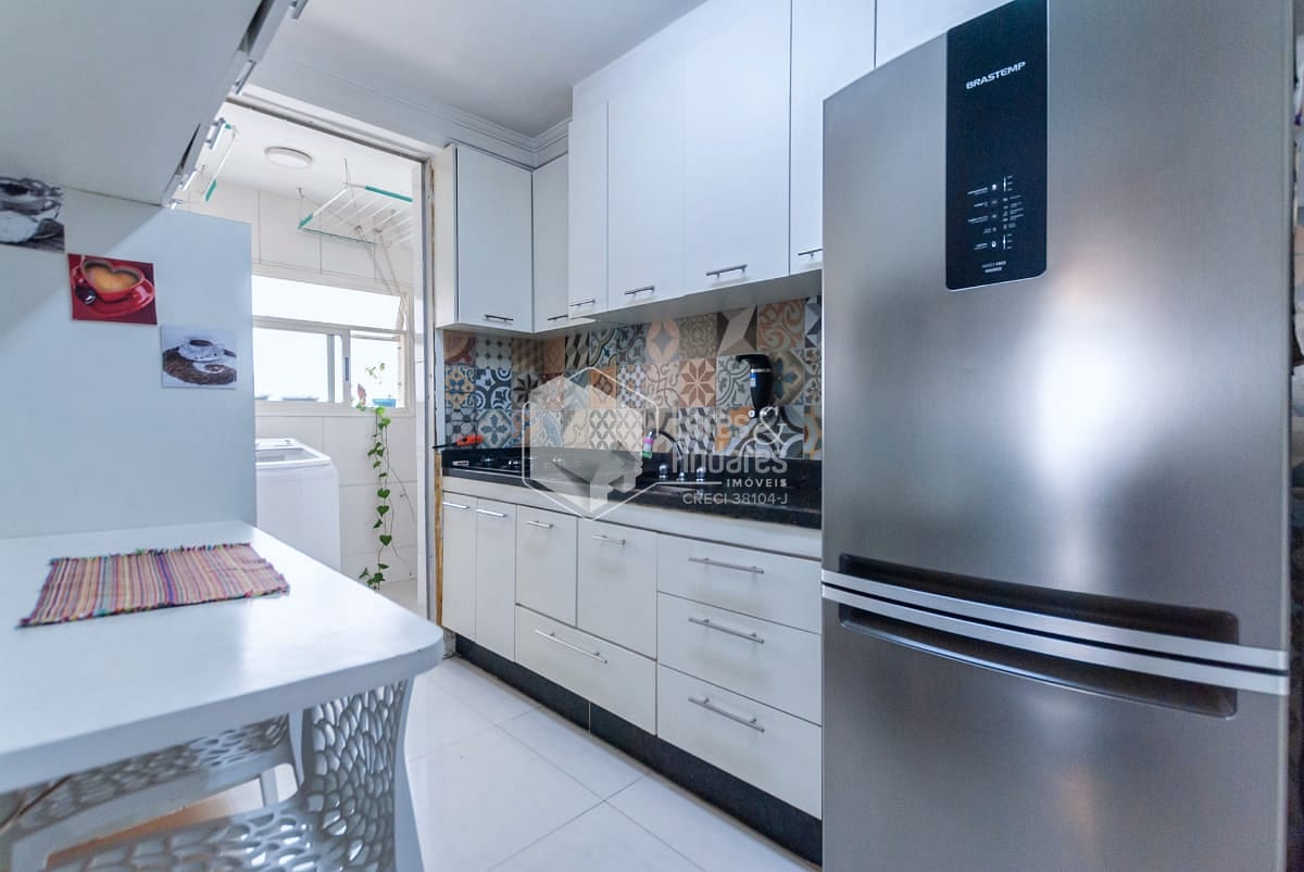 Apartamento à venda com 3 quartos, 83m² - Foto 31