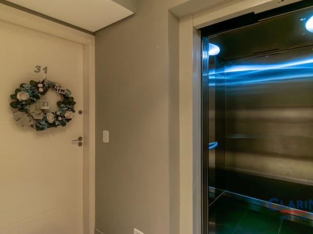 Apartamento 3 quartos e 6 banheiros, à venda, no bairro Vila Bancária em Campo Largo