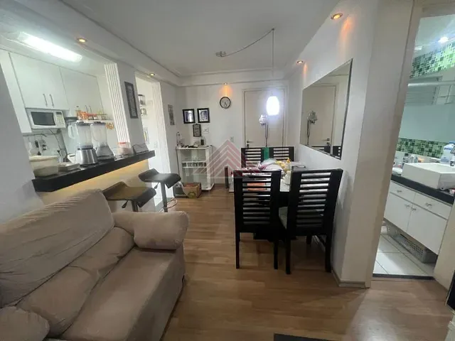 Apartamento com 55m² 2 quartos e 1 banheiro, para alugar, no bairro Parque São Vicente em Mauá