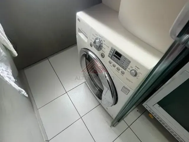 Apartamento com 55m² 2 quartos e 1 banheiro, para alugar, no bairro Parque São Vicente em Mauá