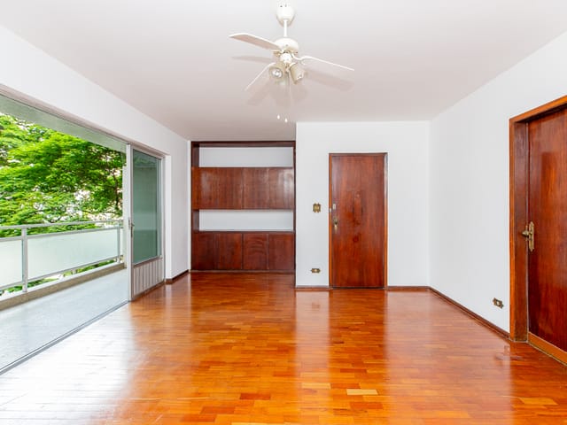 Foto do Apartamento - Apartamento tipo para venda em Moema com 2 quartos, 115m² | Lares e Andares Imóveis