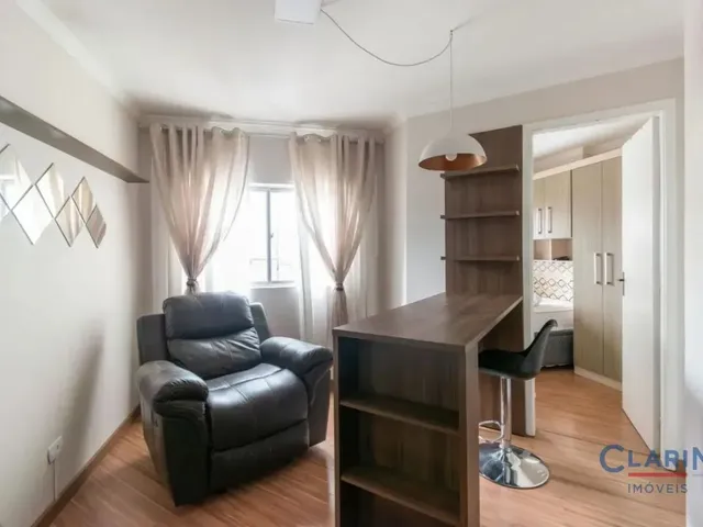 Apartamento 1 quarto e 1 banheiro, à venda, no bairro CENTRO em Curitiba