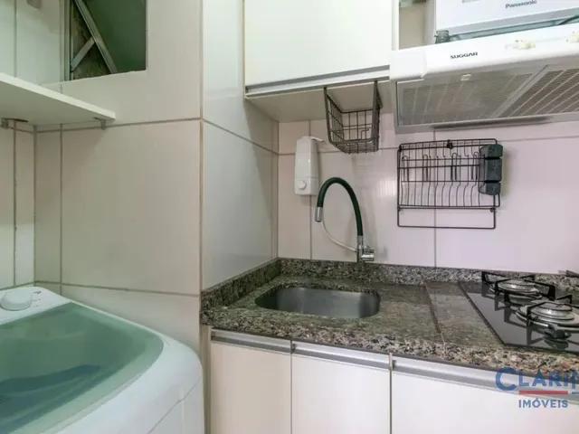 Apartamento 1 quarto e 1 banheiro, à venda, no bairro Centro em Curitiba