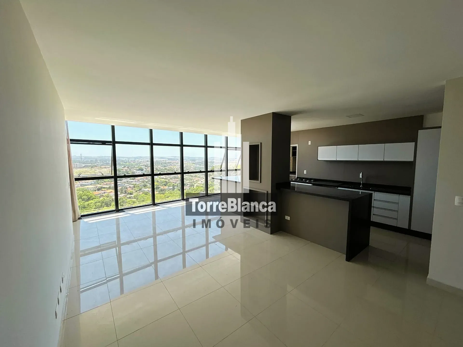 Apartamento, 3 quartos, 192 m² - Foto 2