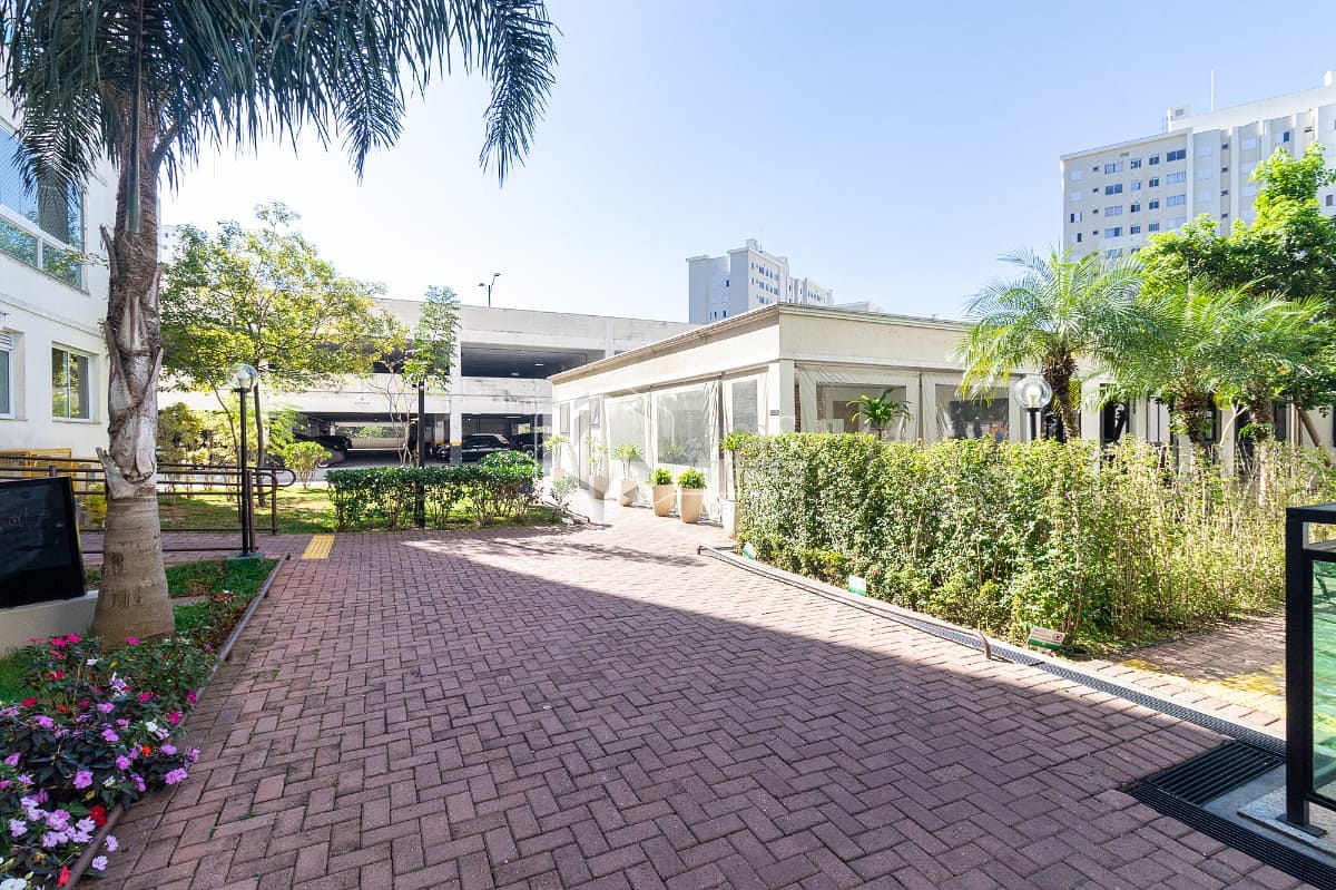 Apartamento à venda com 2 quartos, 58m² - Foto 32