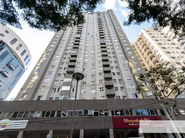 Apartamento 2 quartos e 1 banheiro, à venda, no bairro Bigorrilho em Curitiba