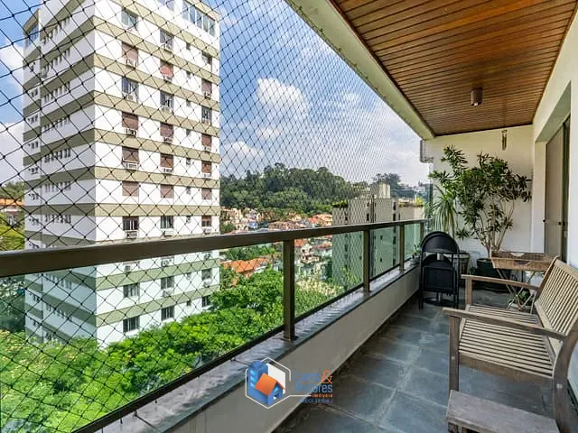 Apartamento com 156m² 4 quartos e 5 banheiros, à venda, no bairro Real Parque em São Paulo